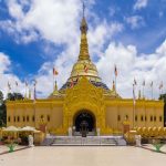 Taman Alam Lumbini: Pagoda dingdongtogel di Alam Brastagi