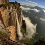 Canaima National Park: Surga Tersembunyi di Venezuela yang Wajib Dikunjungi Petualang