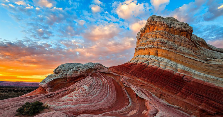 The Wave Arizona: Keajaiban Alam Watitoto yang Wajib Kamu Lihat Sekali Seumur Hidup