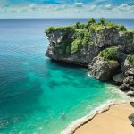 Pantai Balangan: Pantai Eksotis yang Tenang