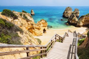 Algarve Beaches: Surga Tersembunyi di Pantai Portugal