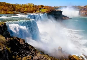 Niagara Falls: Petualangan Balik Air Terjun Paling Terkenal Latoto