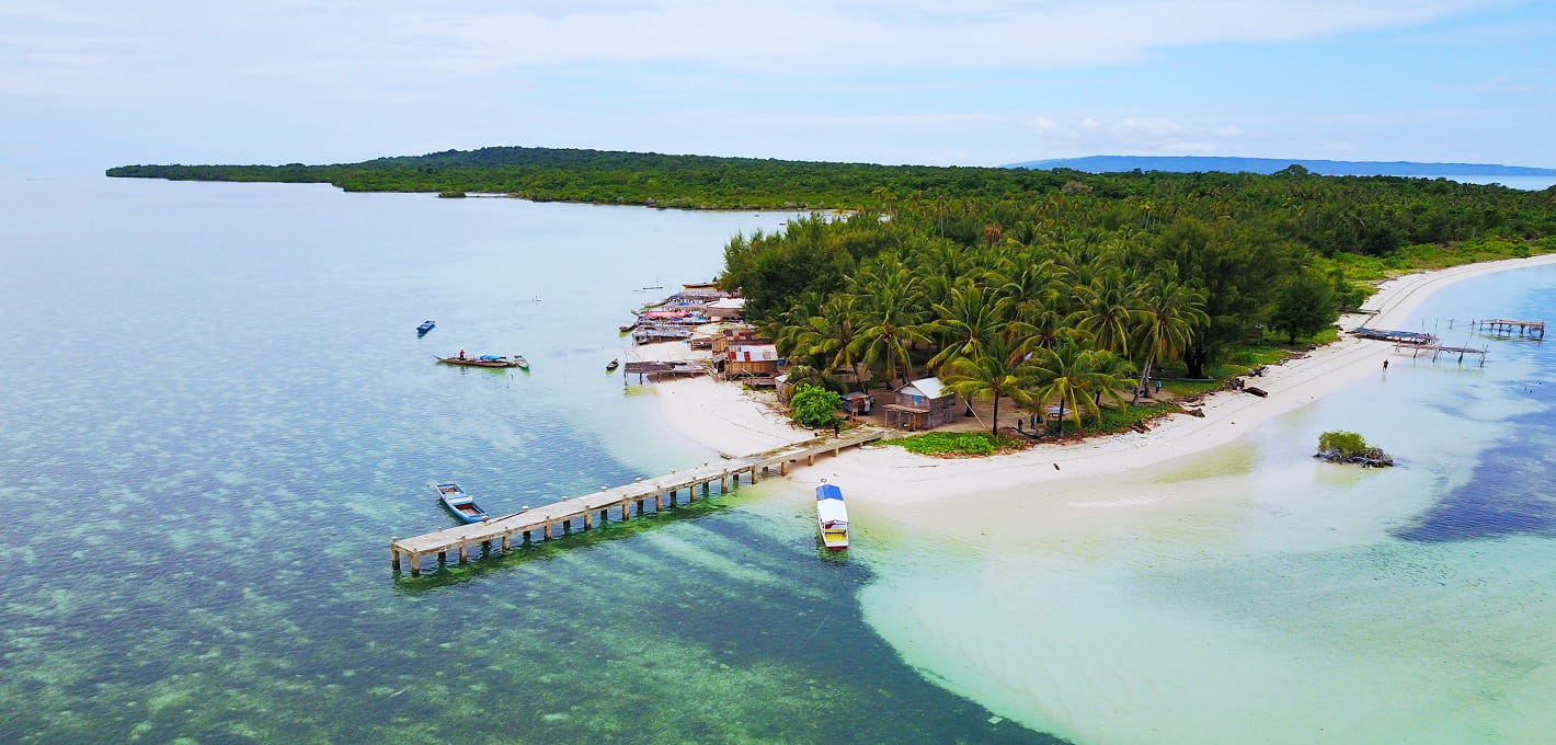 pulau Tomia