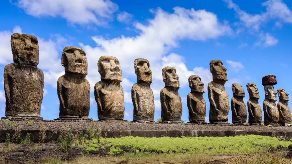 Easter Island: Keajaiban Misterius di Tengah Samudra Pasifik