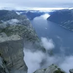 Mengenal Keindahan Pulpit Rock: Keajaiban Alam Norwegia yang Mempesona