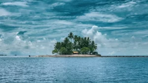 Menjelajah Keindahan Pulau Handeuleum: Permata Tersembunyi di Ujung Kulon
