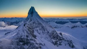 Petualangan Tak Terlupakan di Mount Aspiring: Menaklukkan Permata Pegunungan Selandia Baru