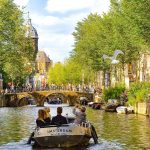 Amsterdam Canals: Menyusuri Sejarah, Estetika, dan Romantika