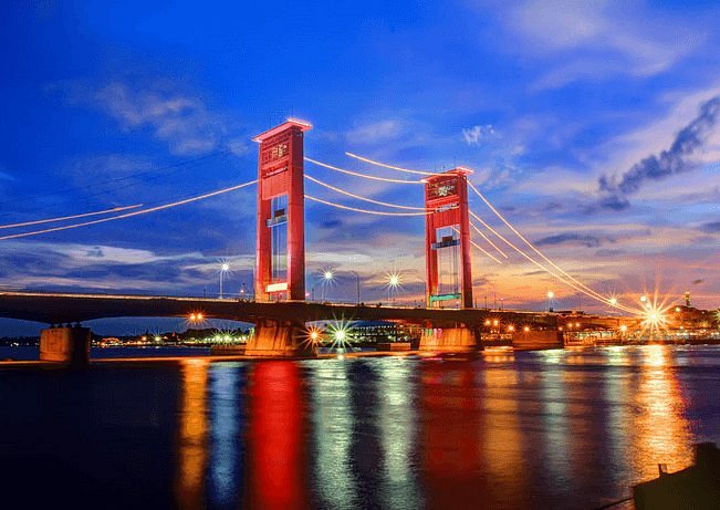 Jembatan Ampera: Simbol Megah Palembang Menjaga Sejarah