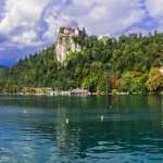 Menyusuri Magis Lake Bled: Permata Slovenia yang Menghipnotis