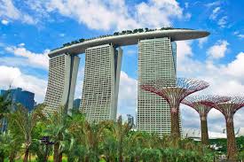 Marina Bay Sands: Ikon Kemewahan dan Inovasi Singapura