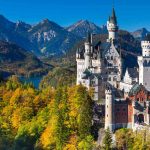 Neuschwanstein Castle: Kastil Dongeng yang Nyata di Tengah