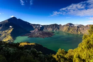 Plawangan Sembalun: Gerbang Keindahan Menuju Puncak Rinjani
