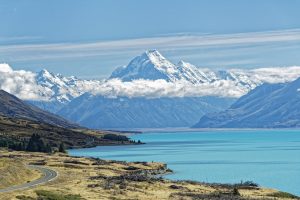 Lake Pukaki: Pengalaman & Tips Jelajahi Danau Biru New Zealand